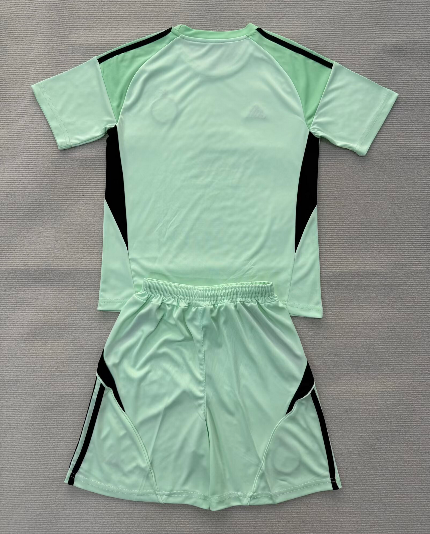 Kit Infantil Arsenal Goleiro 25/26 - Verde Claro