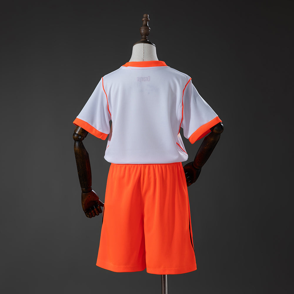 Kit Infantil Holanda Away 26/27 - Branco e Laranja