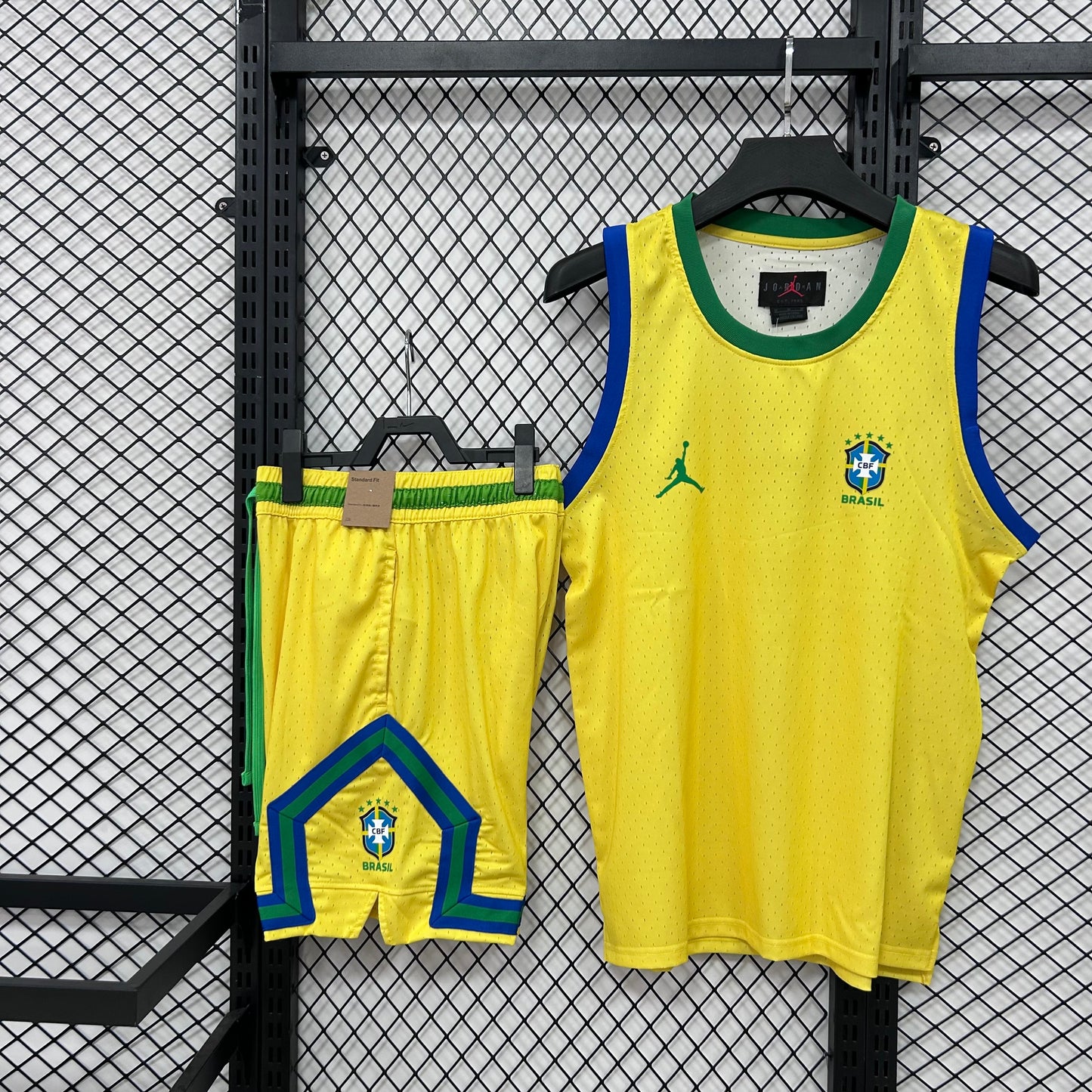 Kit Brasil Regata + Shorts 26/27 Jordan - Amarela