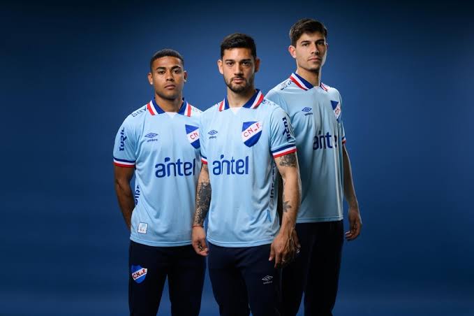 Nacional do Uruguai Fourth 25/26 Torcedor Umbro - Azul Claro