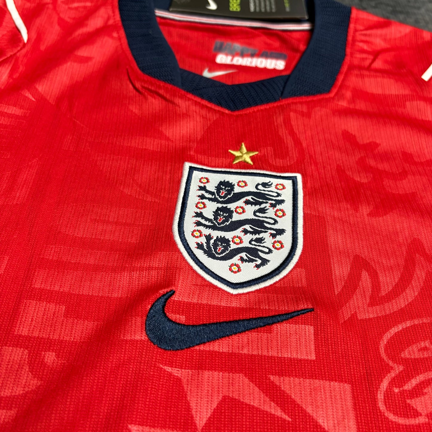 Kit Infantil Inglaterra Away 26/27 - Vermelho