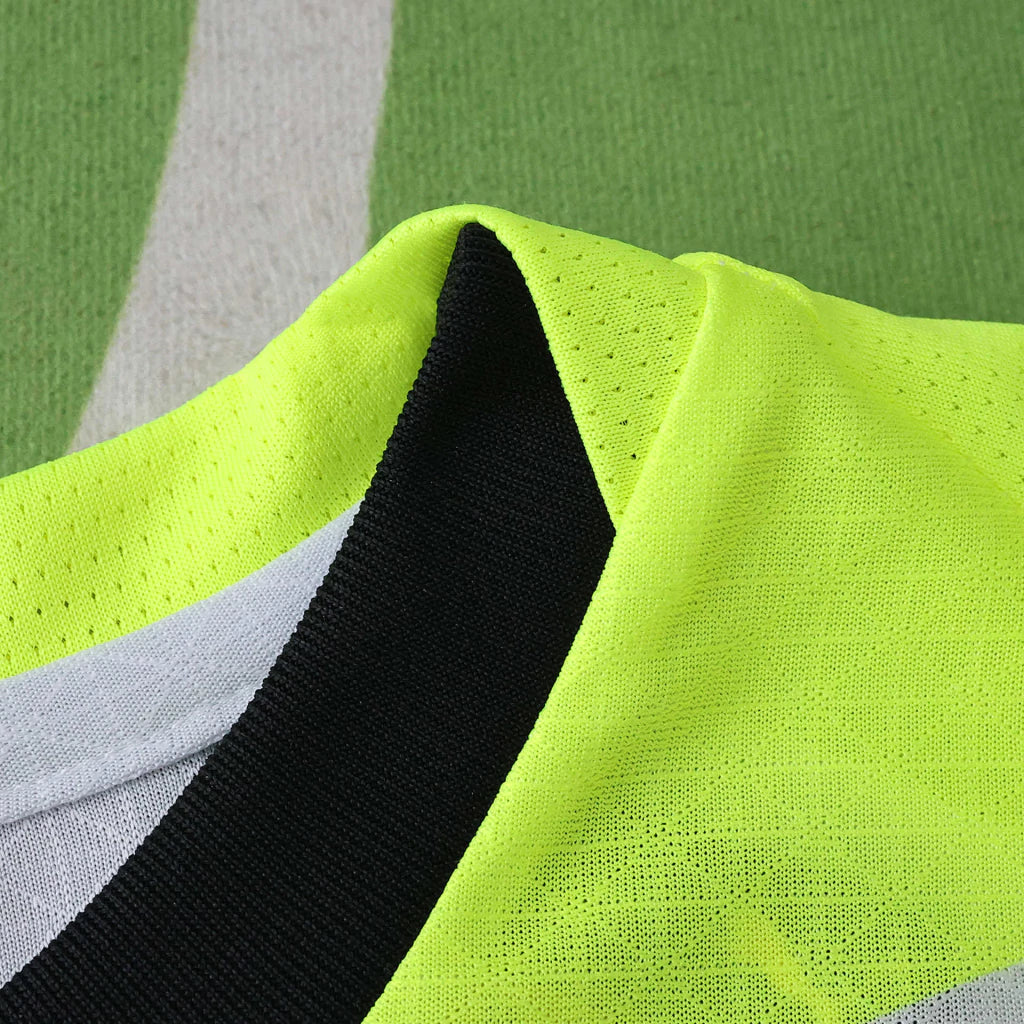 Borussia Dortmund Away 25/26 Jogador Puma - Cinza