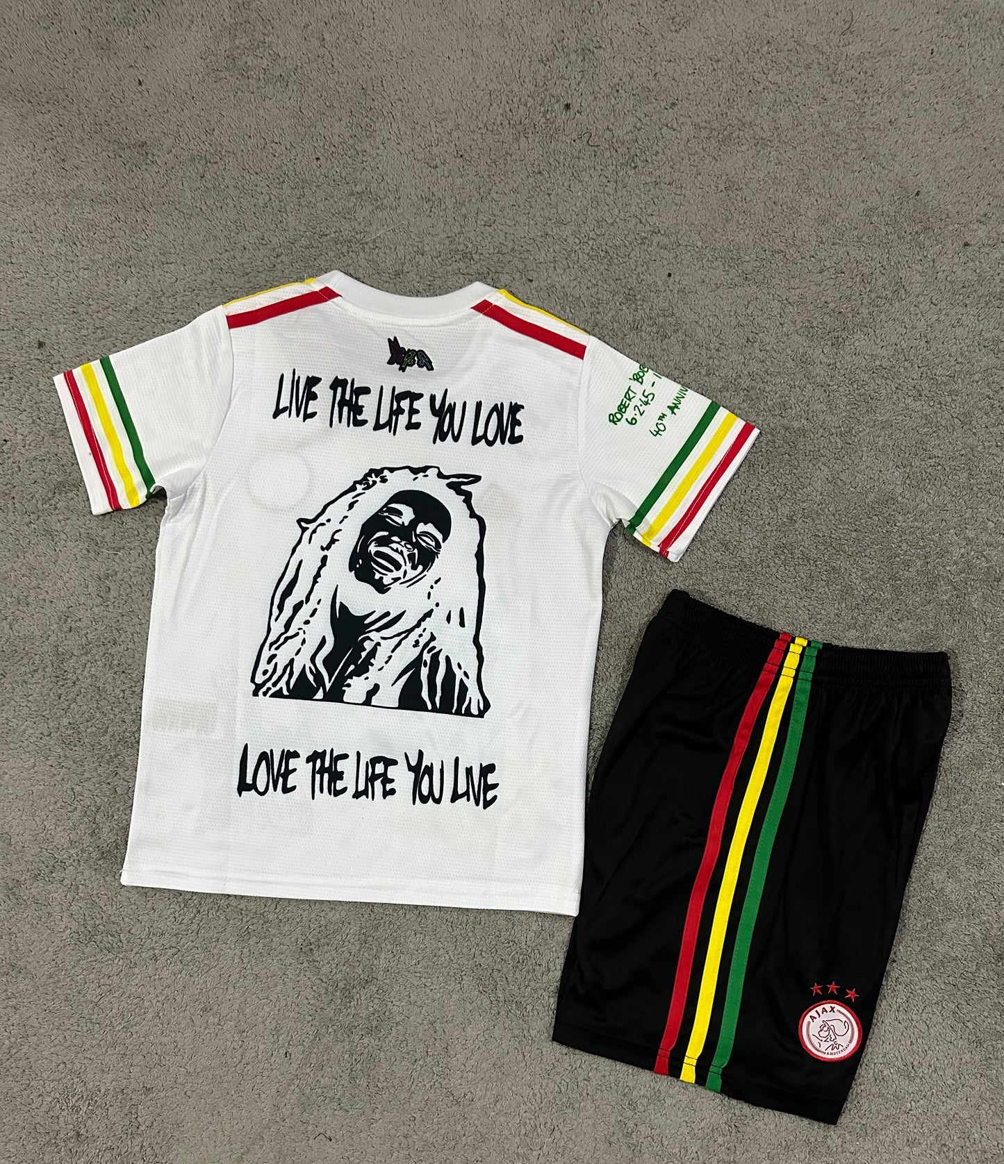 Kit Infantil Ajax Edição Especial Bob Marley 25/26  - Branco