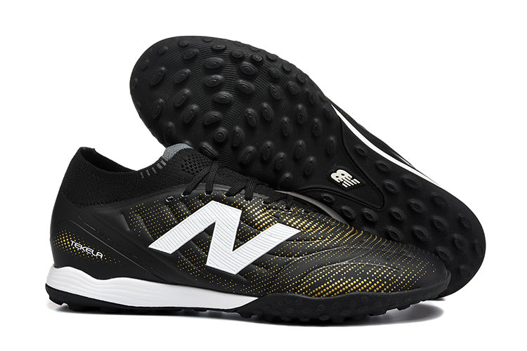 Chuteira Society New Balance Tekela Pro Low Laced FG V4+ - Preto