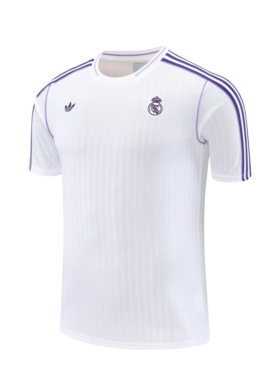 Kit de Treino Adulto Real Madrid 2025/26 Short e Camisa