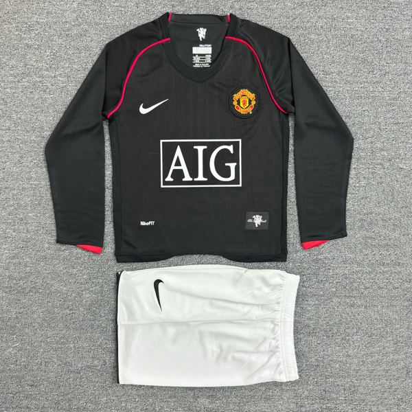 Kit infantil Manchester United Retrô Away Manga Longa 2008 . - Preto