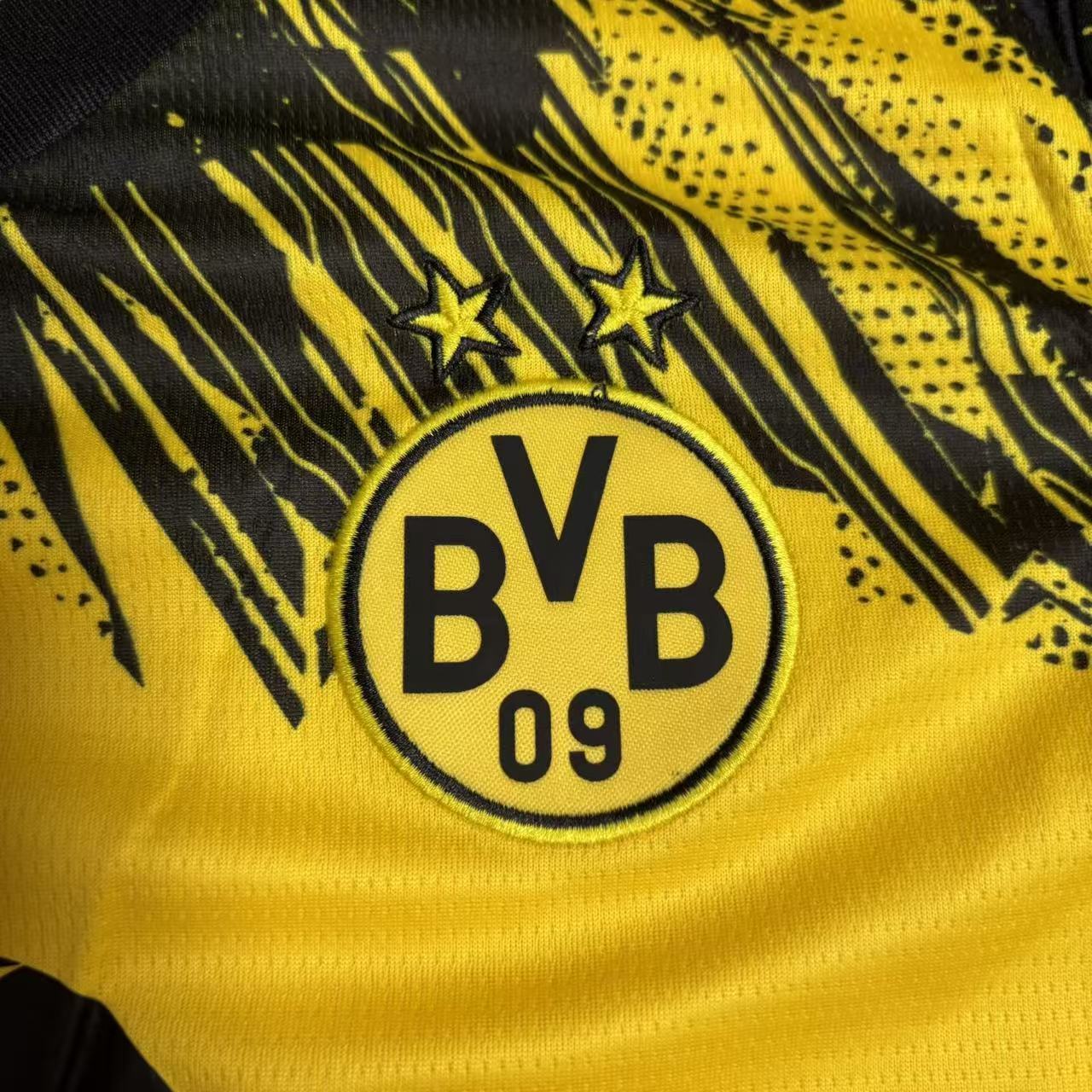 Kit Infantil Borussia Dortmund Home 25/26 - Amarela