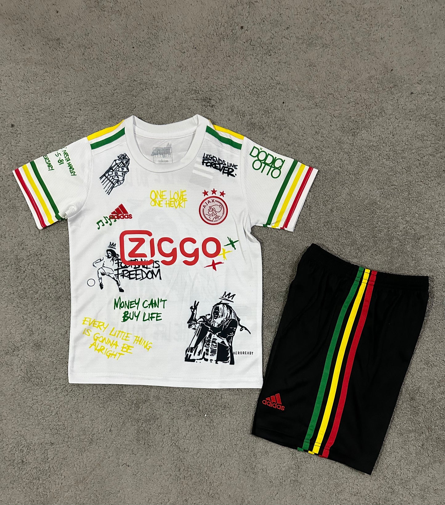 Kit Infantil Ajax Edição Especial Bob Marley 25/26  - Branco