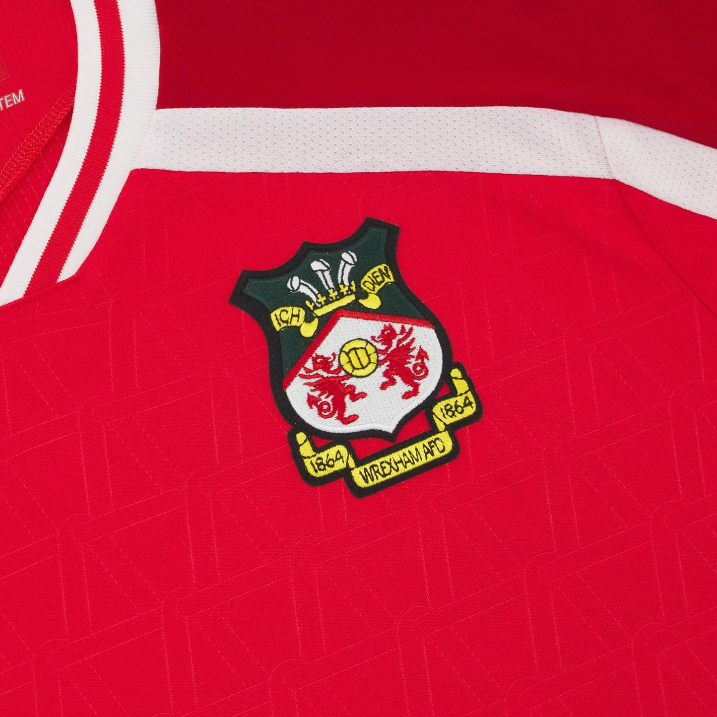 Wrexham Home 26/27 Torcedor Macron - Vermelho