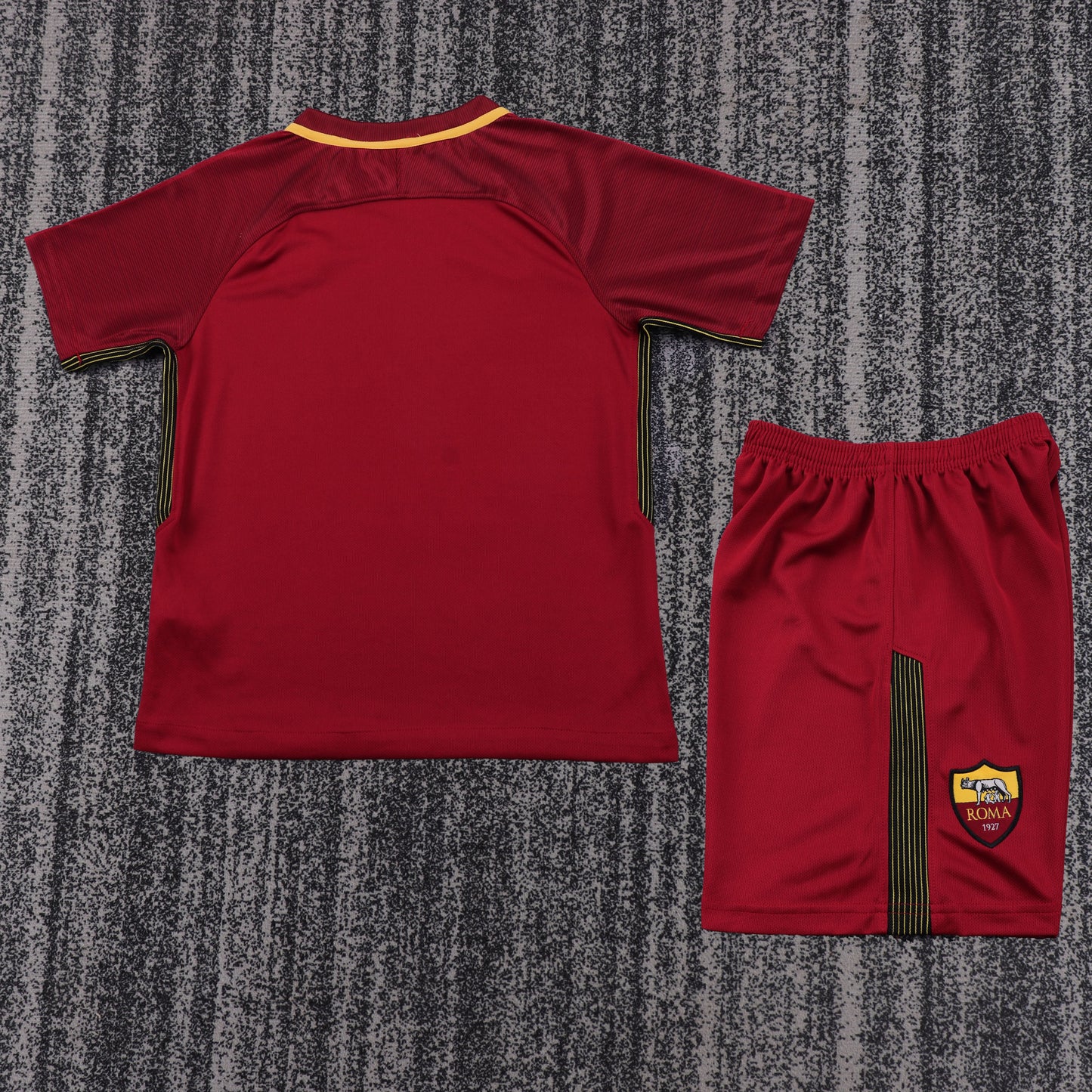 Kit Infantil Roma Home Retrô 17/18  Nike - Vermelho