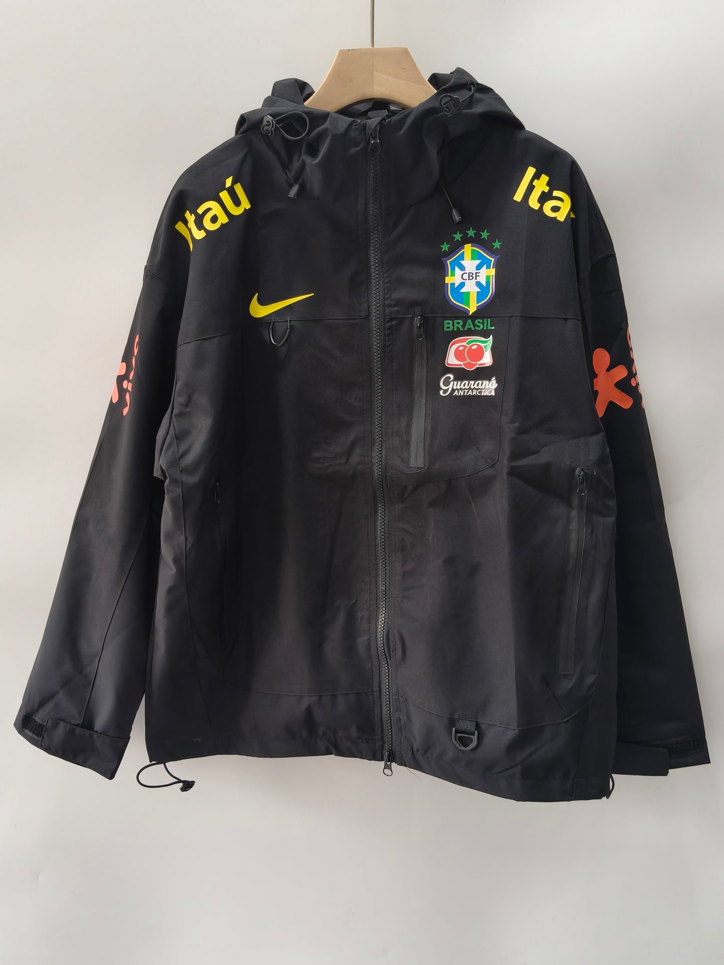 Jaqueta Brasil Nike - Preto