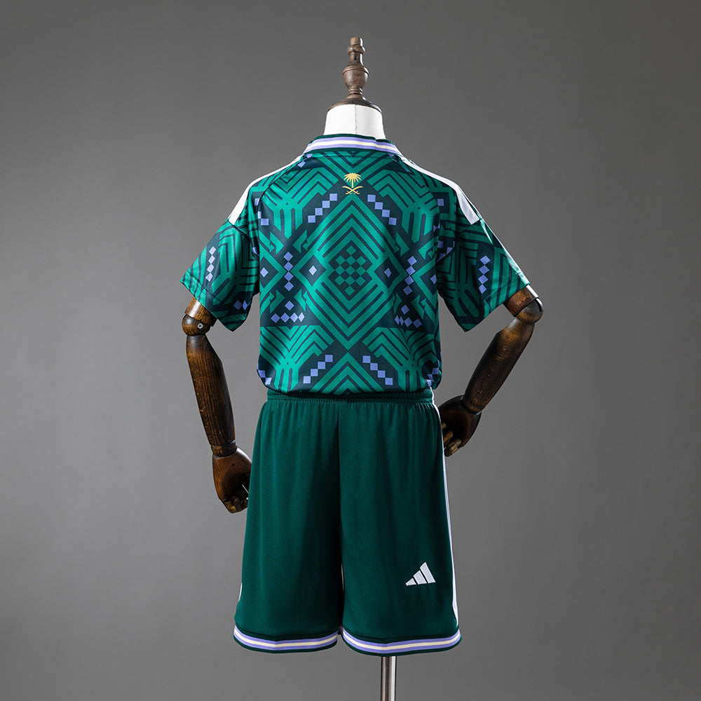 Kit Infantil Arabia Saudita Home 26/27 - Verde