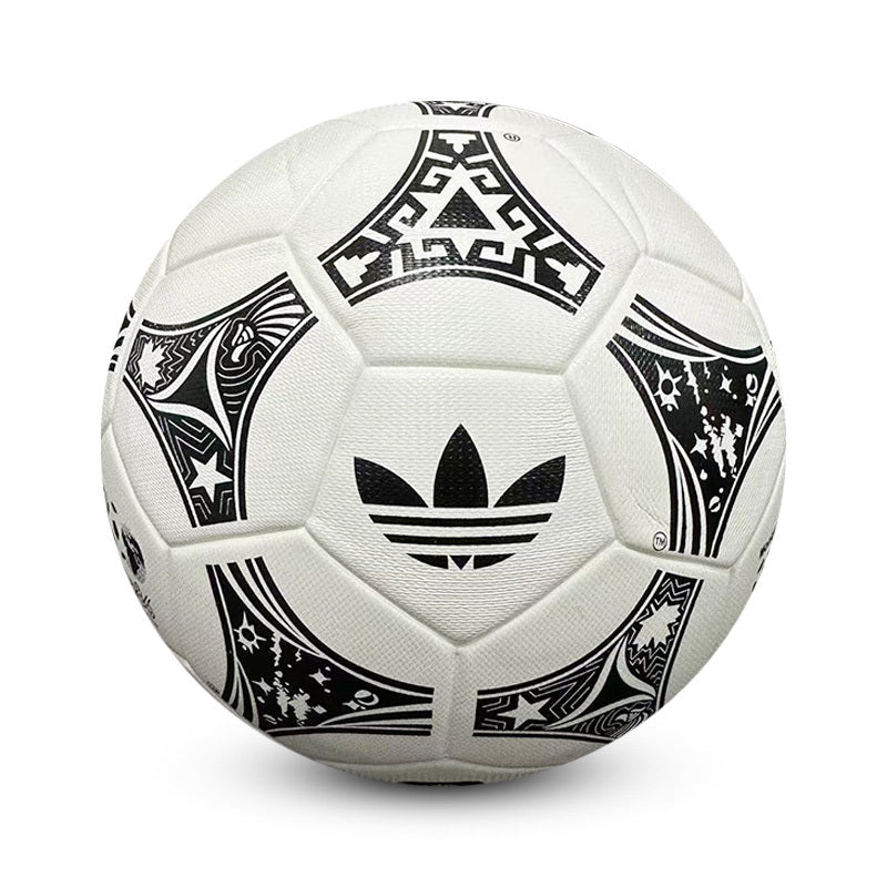 Bola Trionda Mash Up Pro Copa Do Mundo 86/94/26   Adidas - Branca e Preta