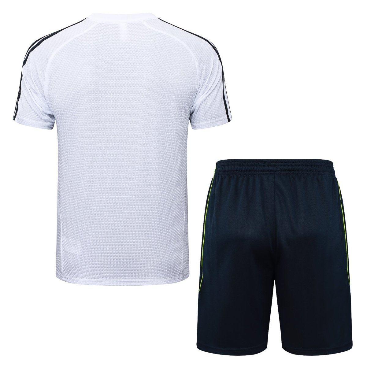 Kit de Treino Adulto Real Madrid 2025/26 Short e Camisa - Branca
