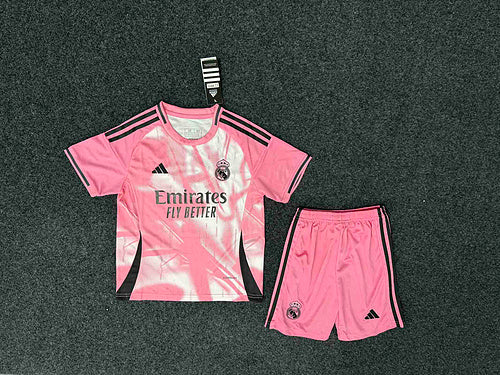 Kit Infantil Real Madrid Goleiro 25/26  - Rosa