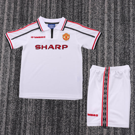 Kit infantil Manchester United Retrô Away 98/99  - Branco