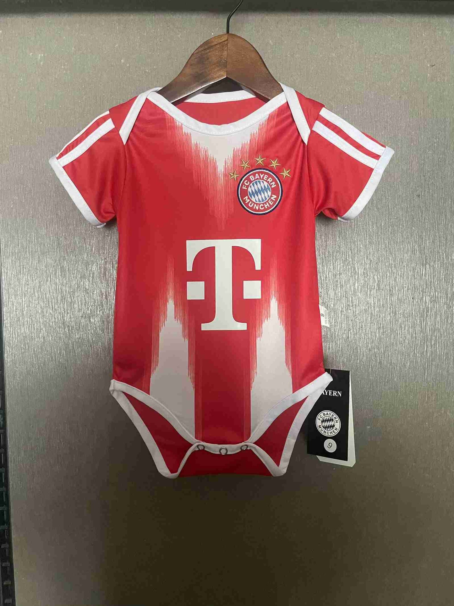 Body Bebê Infantil Bayern De Munique Home 25/26 - Branco e Vermelho