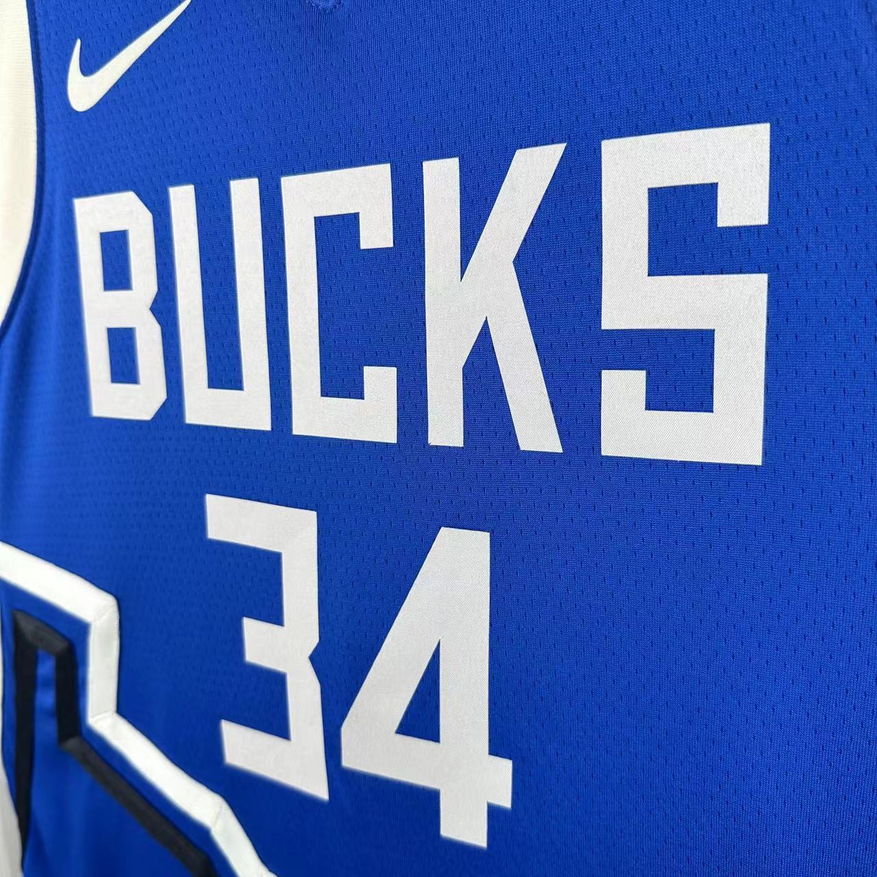 Regata Milwaukee Bucks Masculina - Azul
