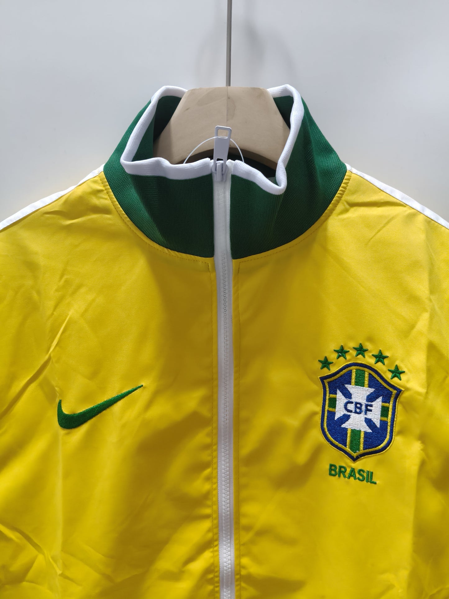 Jaqueta Brasil Retro 2010 Nike - Amarela