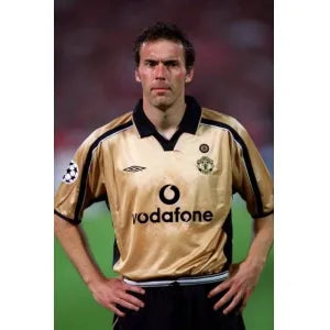 Manchester United Retro 01/02 Away Dupla face Umbro - Dourada e Branca