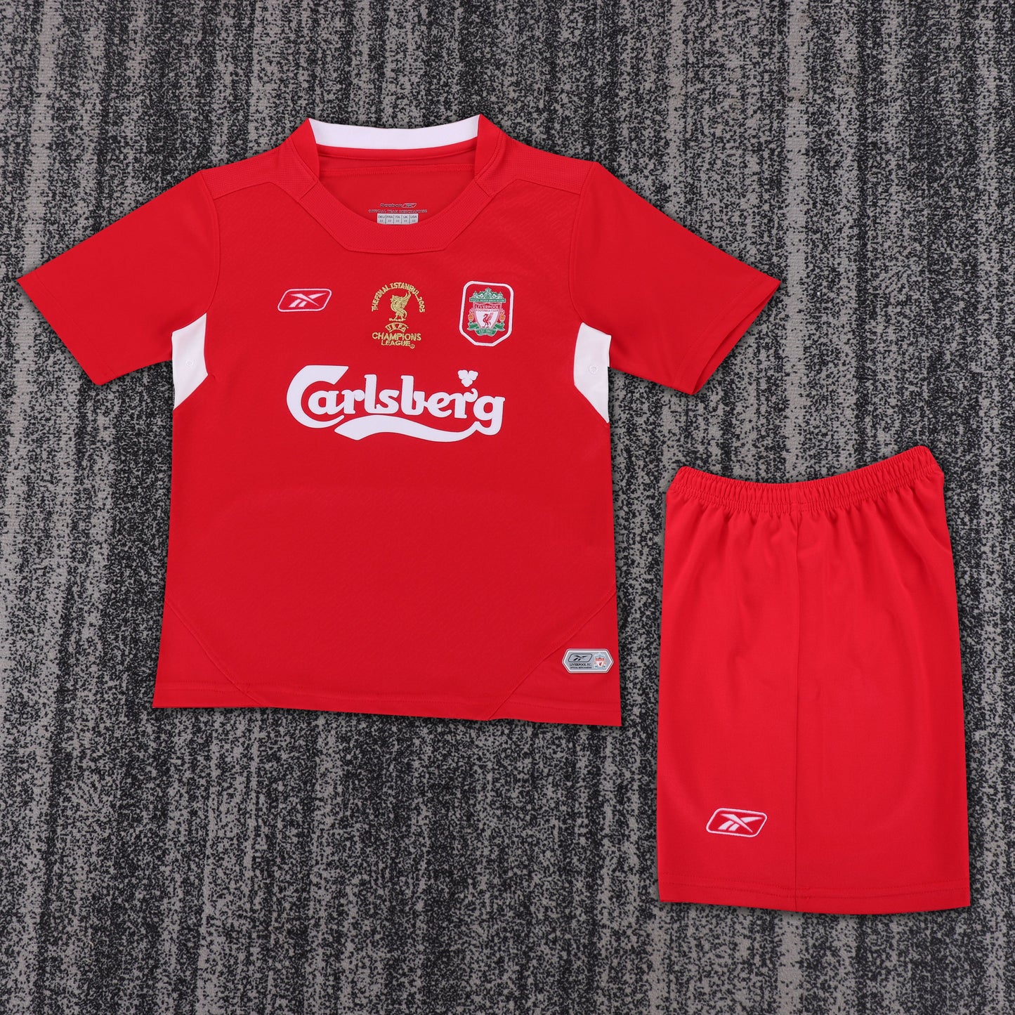 Kit Infantil Liverpool Home Retrô 05/06  - Vermelha