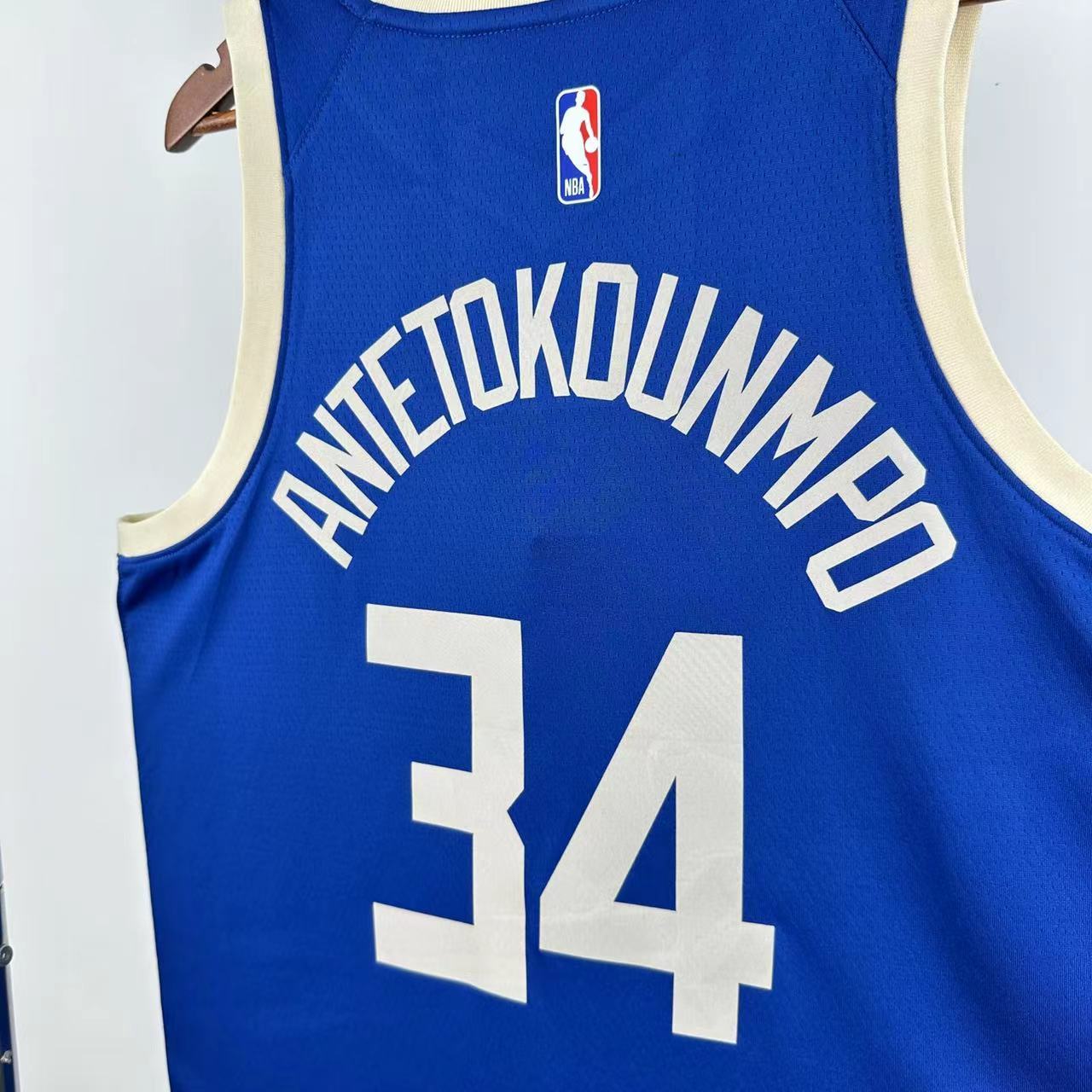 Regata Milwaukee Bucks Masculina - Azul