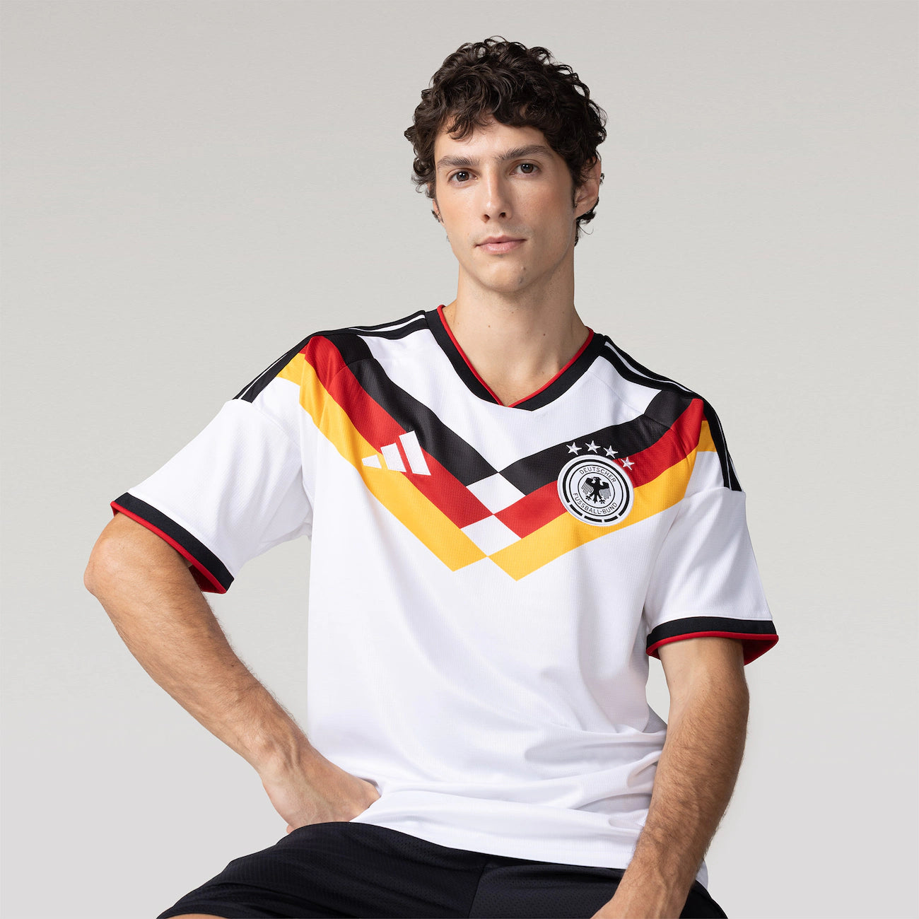 Alemanha Home 26/27 Torcedor Masculino Adidas - Branca
