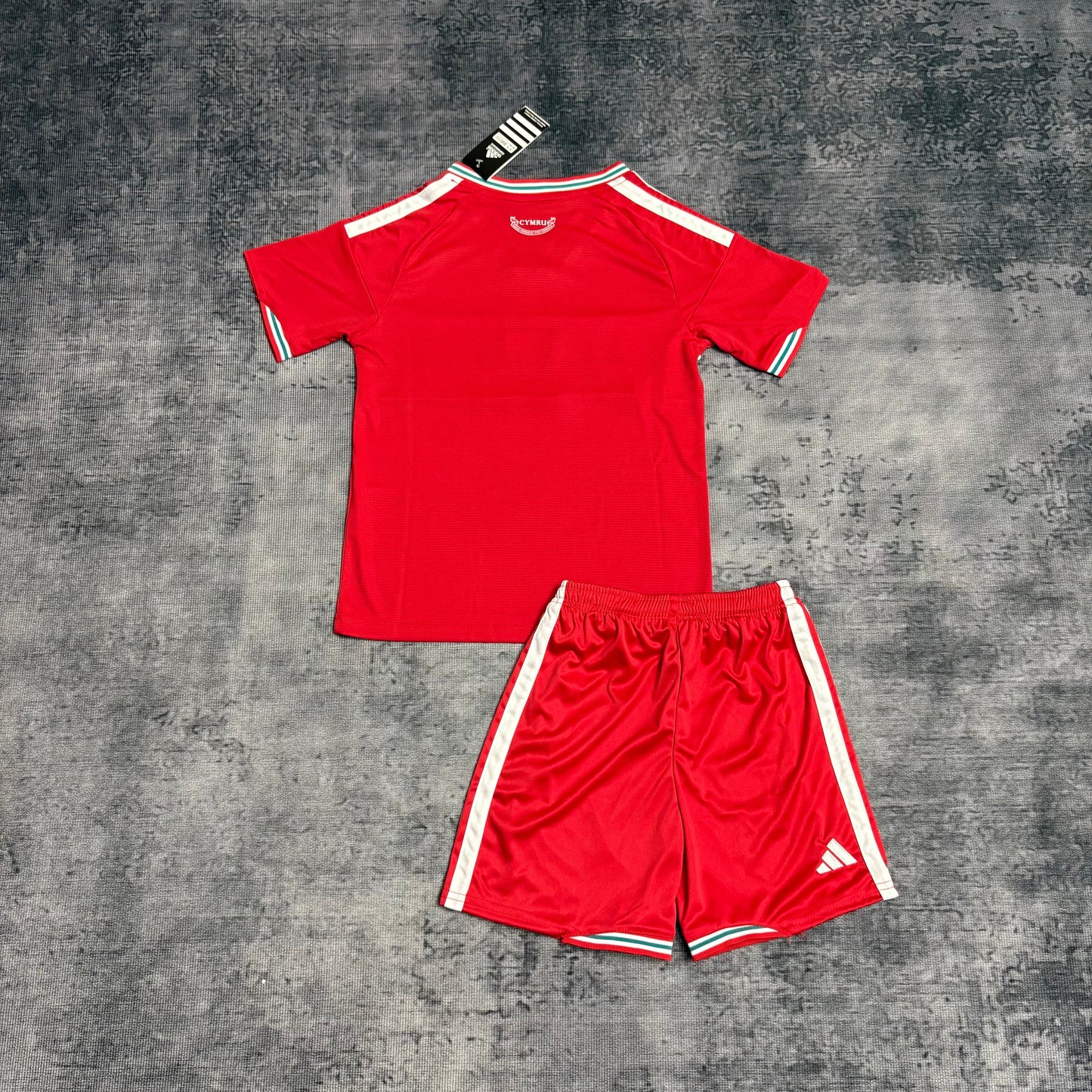 Kit Infantil Pais de Gales Home 26/27 - Vermelho