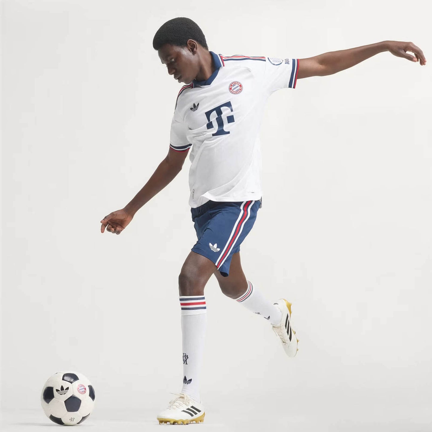 Bayern De Munique Away 26/27 Torcedor Adidas - Branca