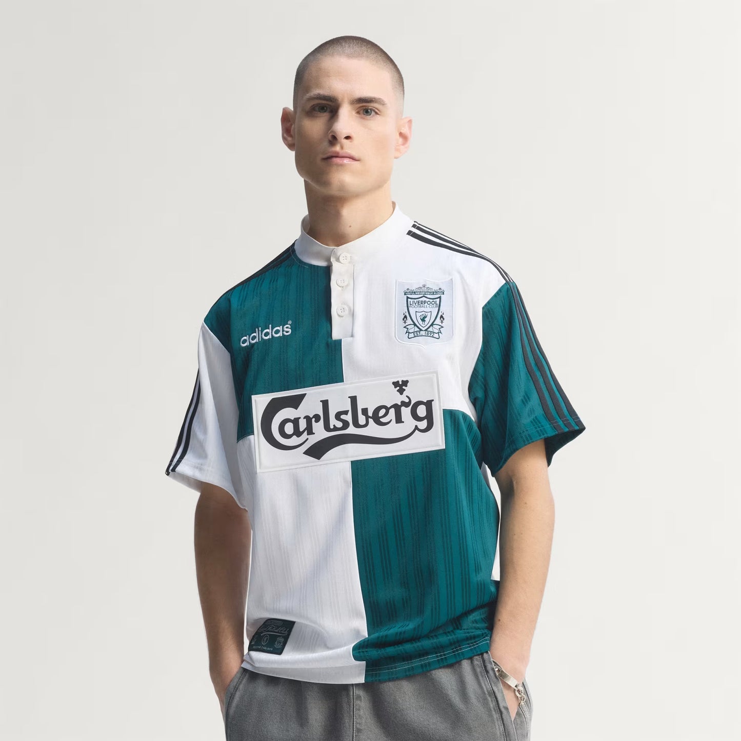 Liverpool Away Retrô 95 Adidas - Branca e Verde