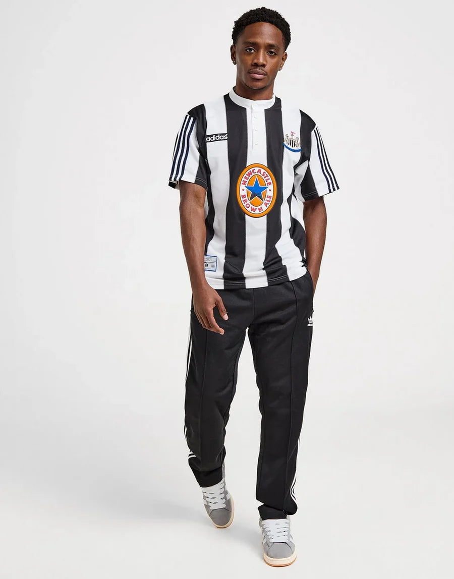 Newcastle Home Retrô 95/97 Adidas - Preta e Branca