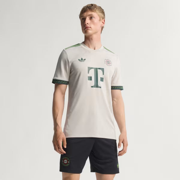 Bayern De Munique OktoberFest 25/26 Torcedor Adidas - Bege
