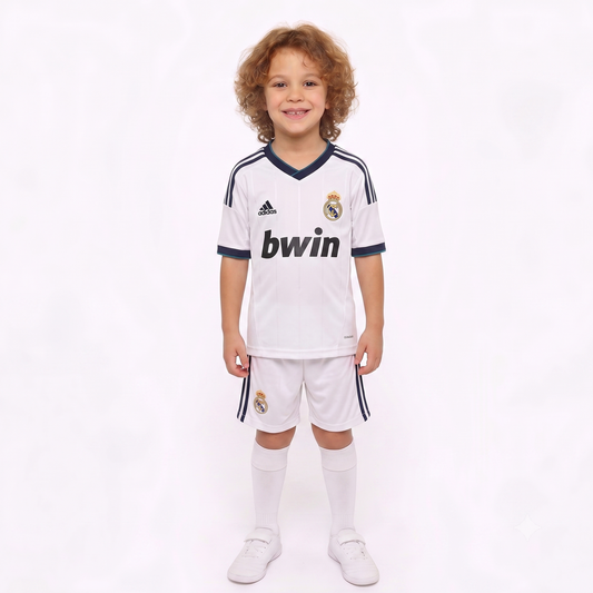 Kit Infantil Real Madrid Home Retrô 12/13 - Branco