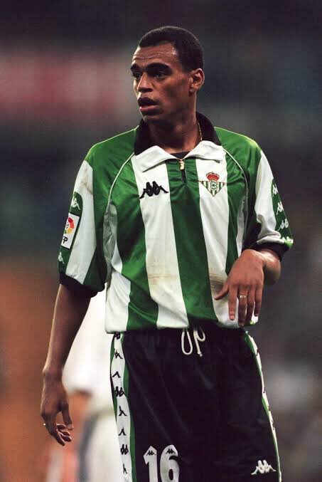 Real Betis Home Retrô 98/99 Kappa - Verde e Branco