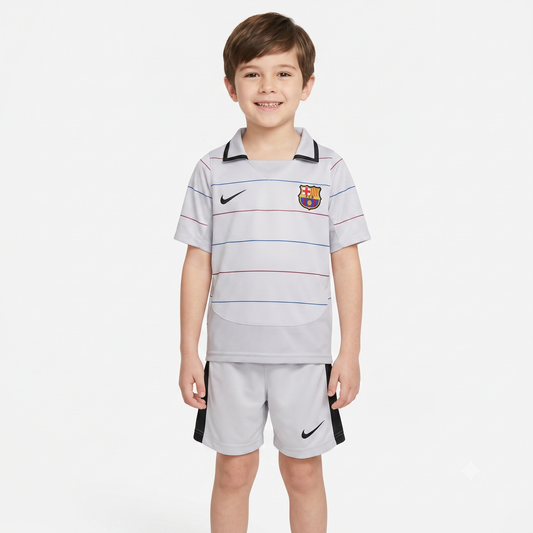Kit Infantil Barcelona Away Retrô 03/04 - Cinza