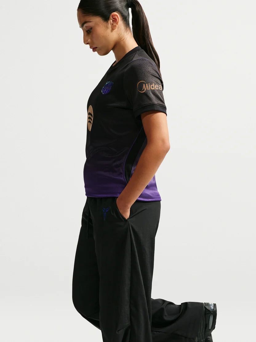Barcelona Away 26/27 Feminina Kobe - Roxa e Preta