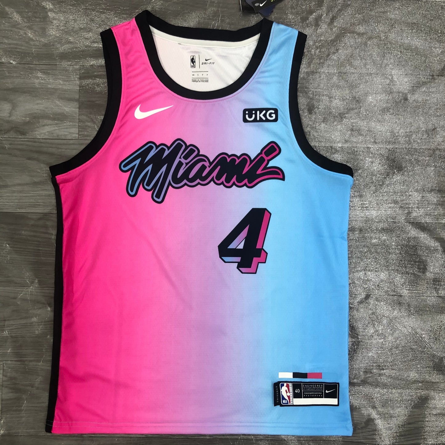 Regata Miami Heat Masculina - Rosa e Azul