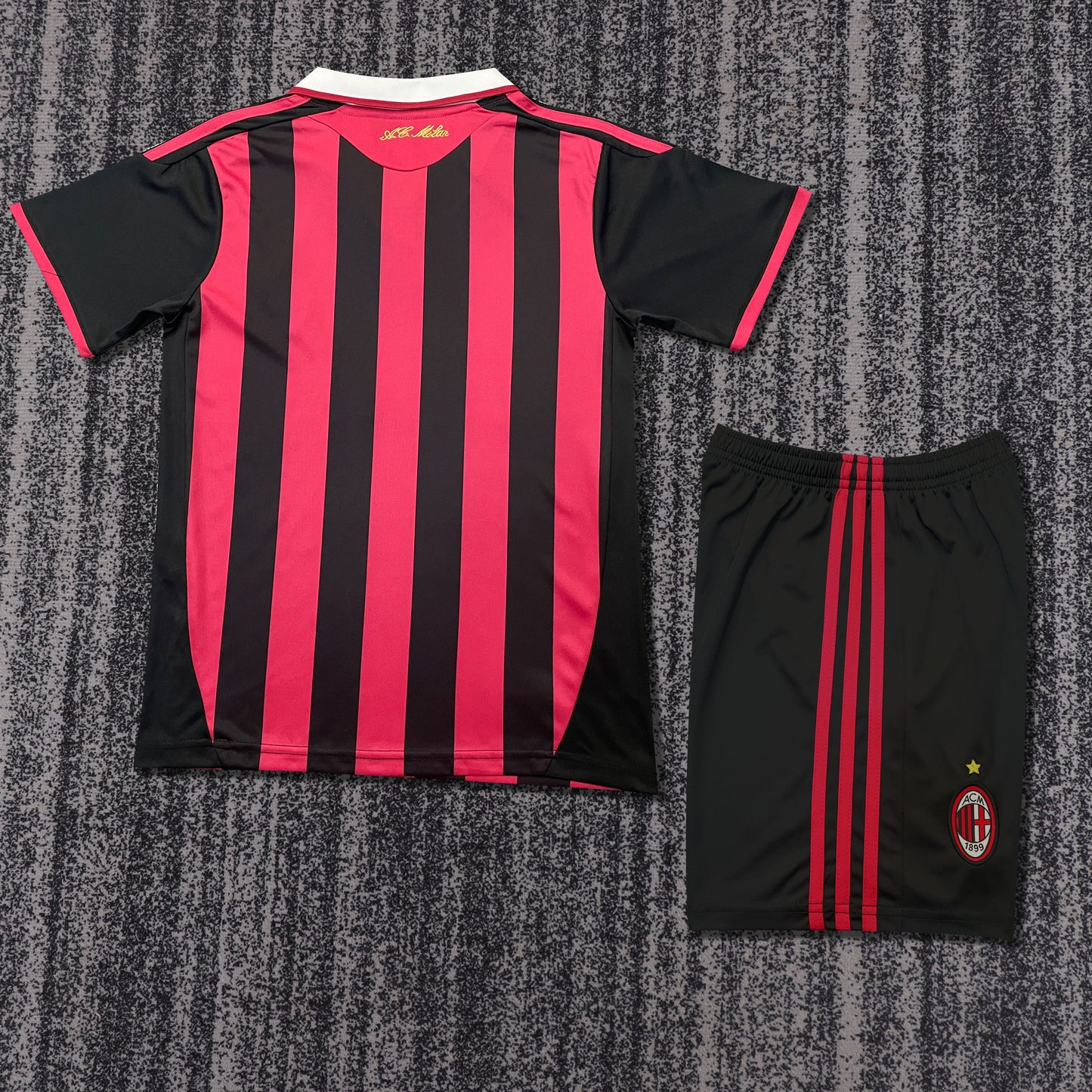 Kit Infantil Milan Home Retrô 09/10 - Vermelho e Preto