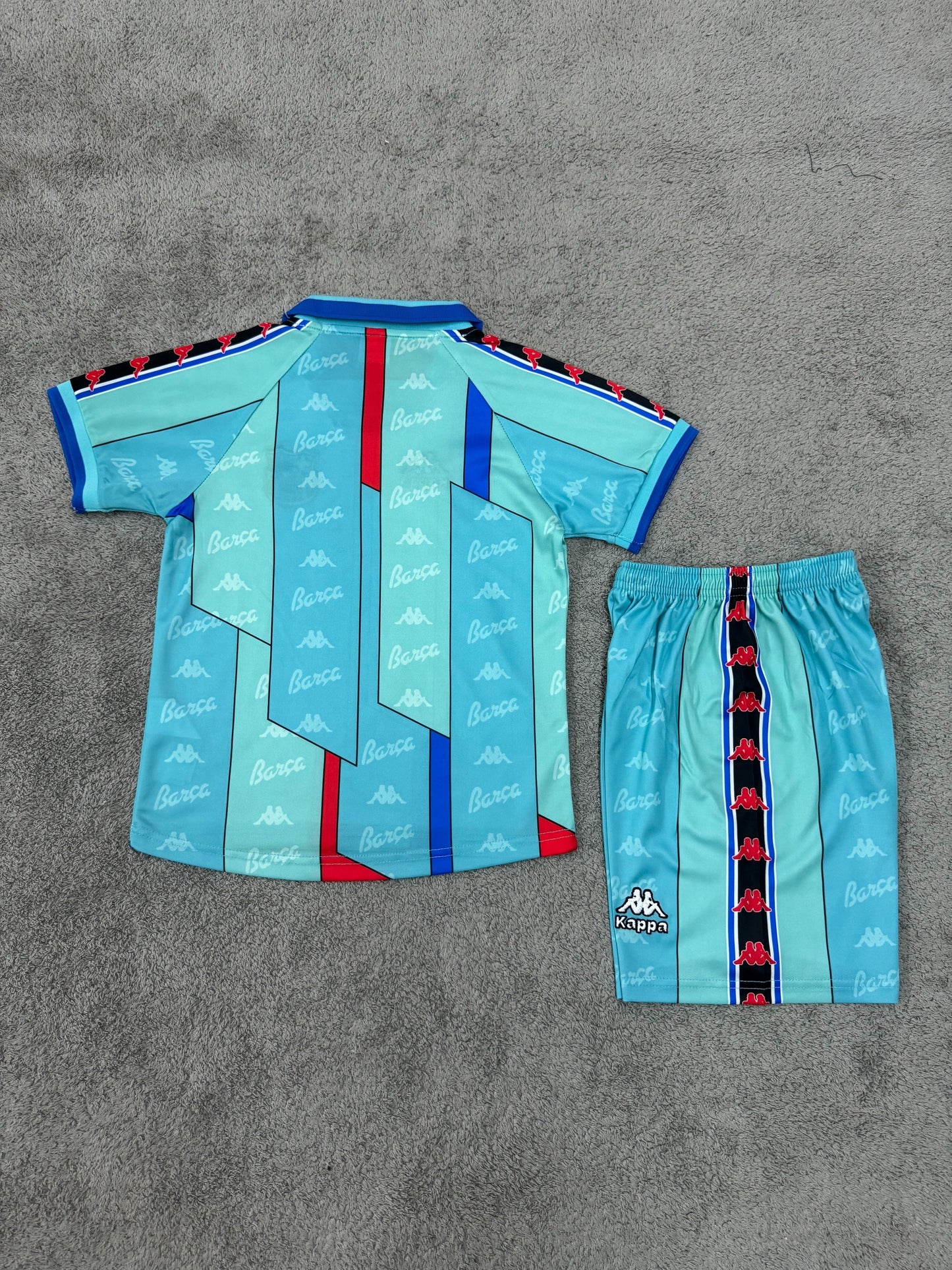 Kit Infantil Barcelona Away Retrô 96/97 - Verde