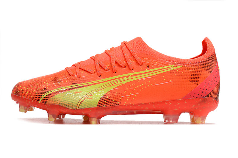 Chuteira Society Puma Ultra Ultimate Match Pro - Laranja e Amarela