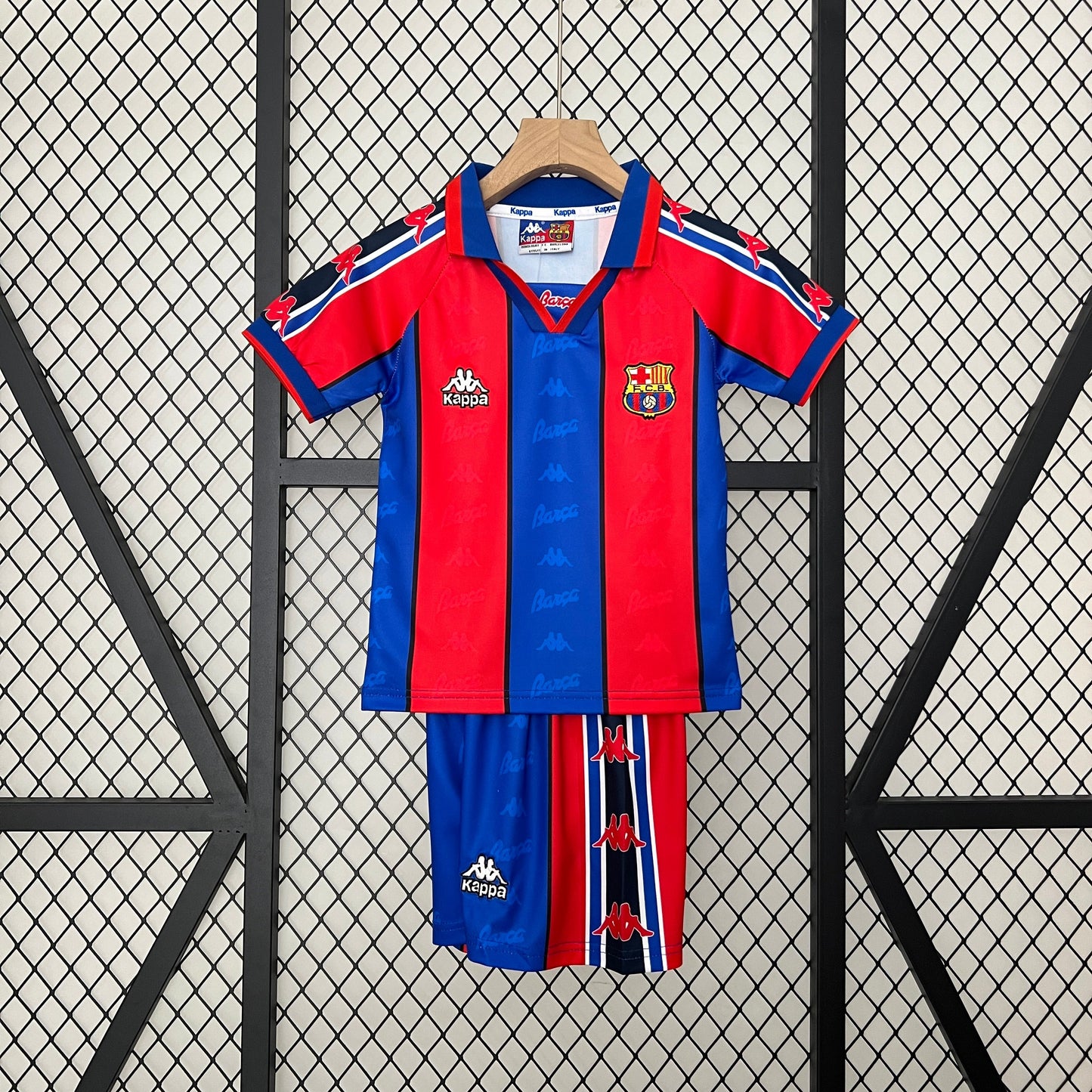Kit Infantil Barcelona Home Retrô 92/93 - Grená