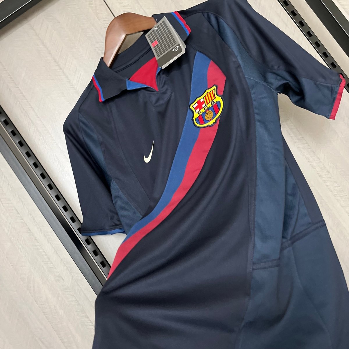 Barcelona Third Retro 03/03 Nike - Azul Escuro