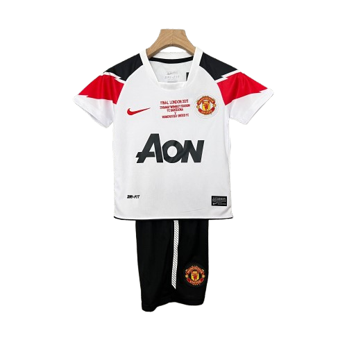 Kit infantil Manchester United Retrô Away 2010 . - Branca