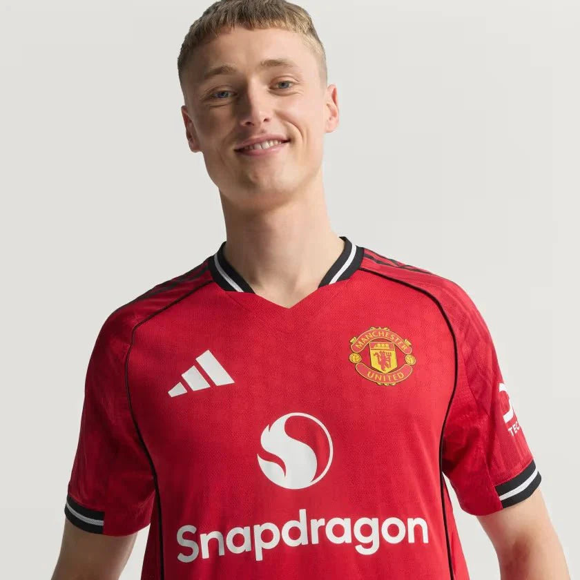 Manchester United Home 25/26 Jogador Adidas - Vermelho