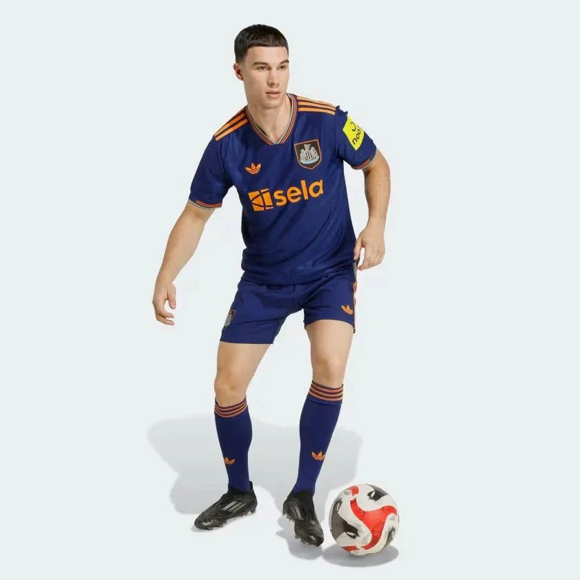 Newcastle Away 25/26 Jogador Adidas - Azul