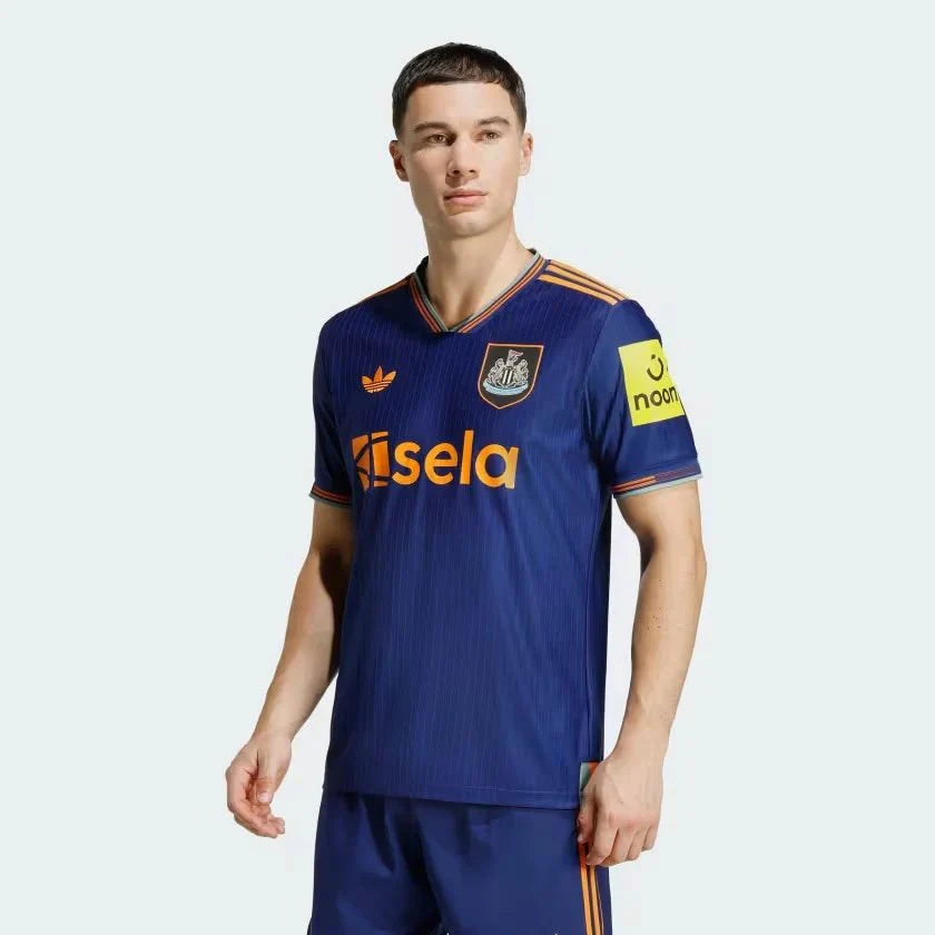 Newcastle Away 25/26 Jogador Adidas - Azul