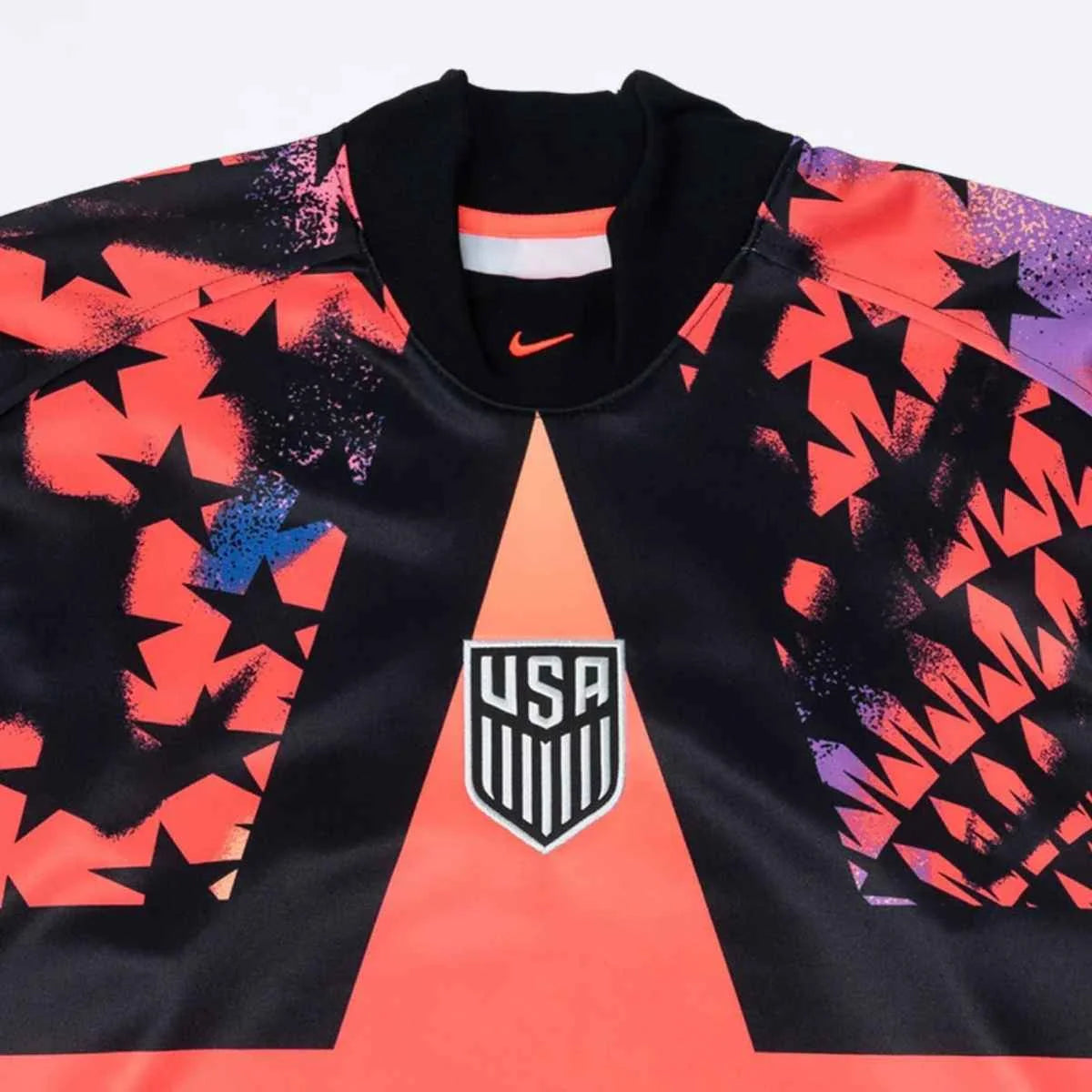 EUA Goleiro Manga Longa 26/27 Torcedor Nike - Vermelho e Preto