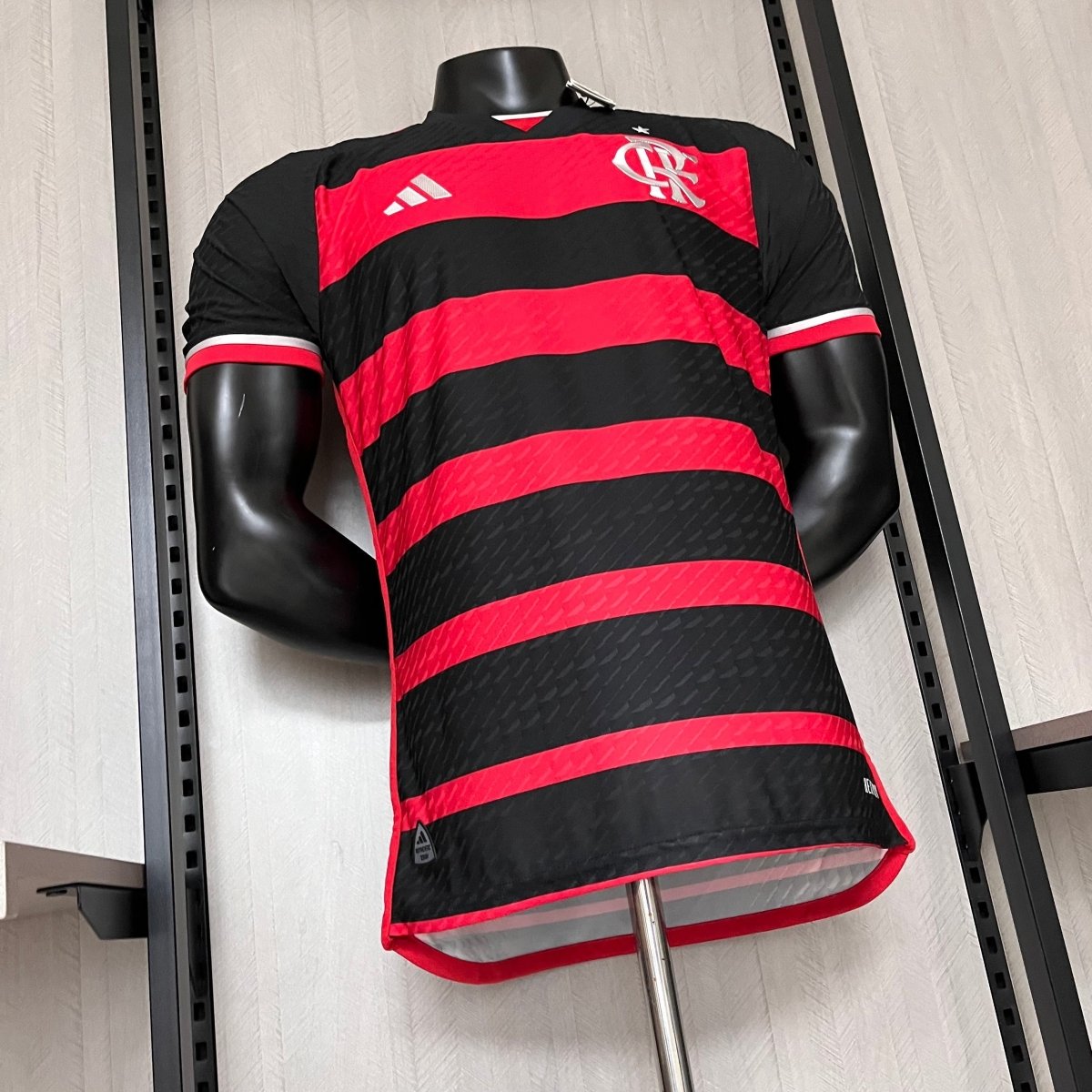Flamengo Home 24/25 Jogador Adidas Masculina - Vermelho e Preto