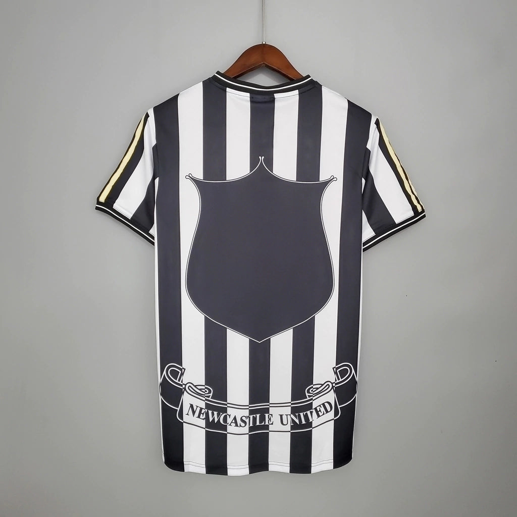 Newcastle Home Retro 97/99 Adidas - Preto e Branco