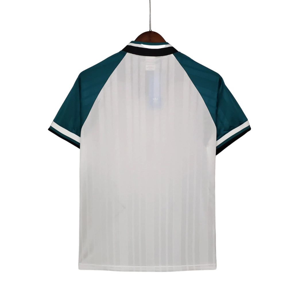 Liverpool Away Retrô 93/95 Adidas - Branca e Verde